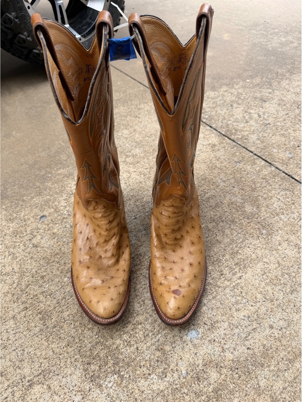 Vintage Justin Cowboy Boots Size 9 EE
